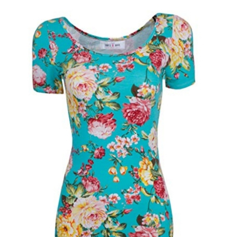 💥Winter Sale💥 Beautiful Floral Dress